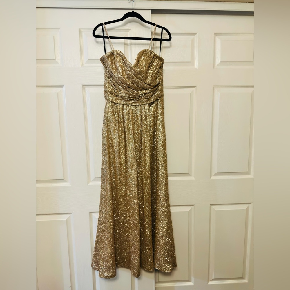 Marilyn Monroe, Sophisticated and Sexy Gold Sequin Evening Gown by Sorella Vita